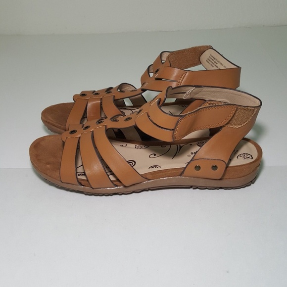 baretraps gladiator sandals